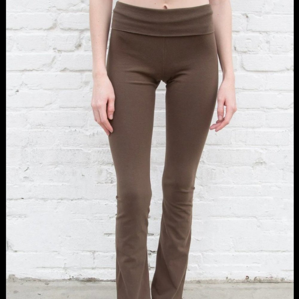 Brandy Melville Yoga Pant & Tank Top Set - NEW!